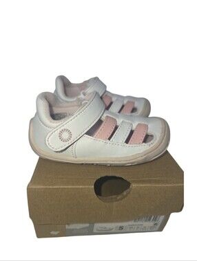 UGG Santore Toddler White Fisherman Sandal Size 5
